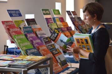 Australia’s Reading Writing Hotline: An Ongoing Innovation - ProLiteracy